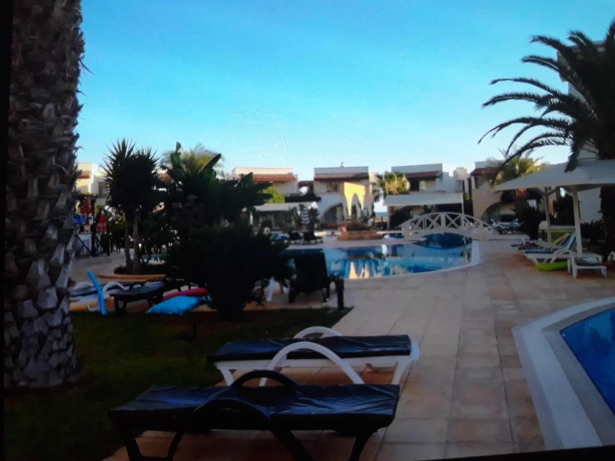 Sunrise Beach Club Gastria Exterior photo