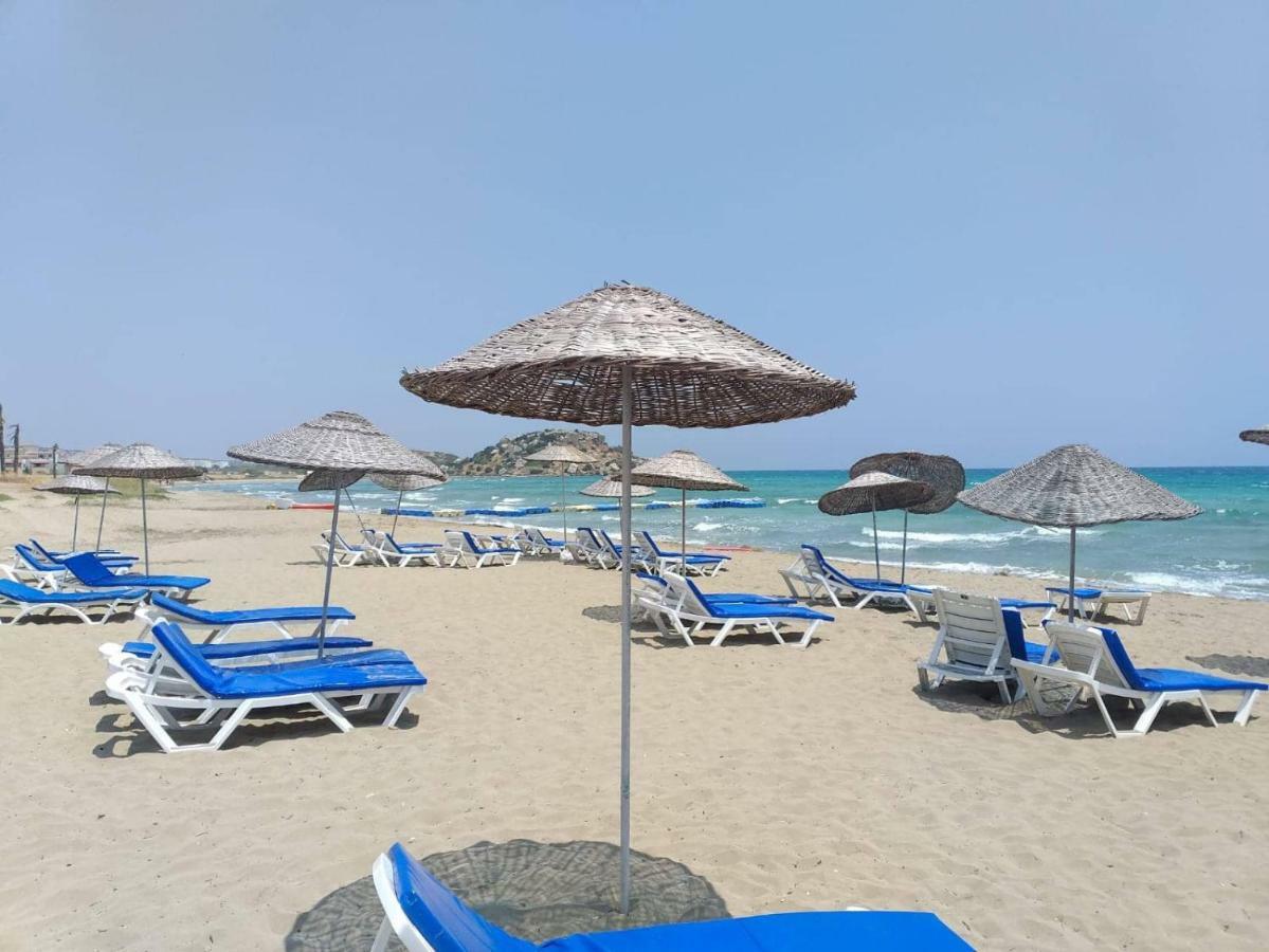 Sunrise Beach Club Gastria Exterior photo